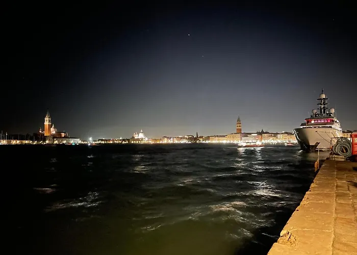 Rossini Lägenhet Venedig